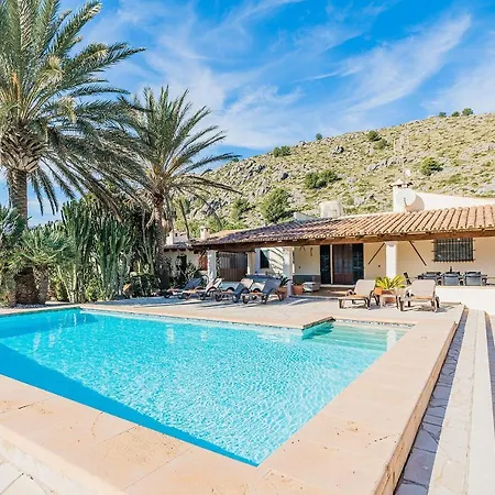 Villa Canaves
